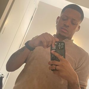 Meet your Posher, Aaron